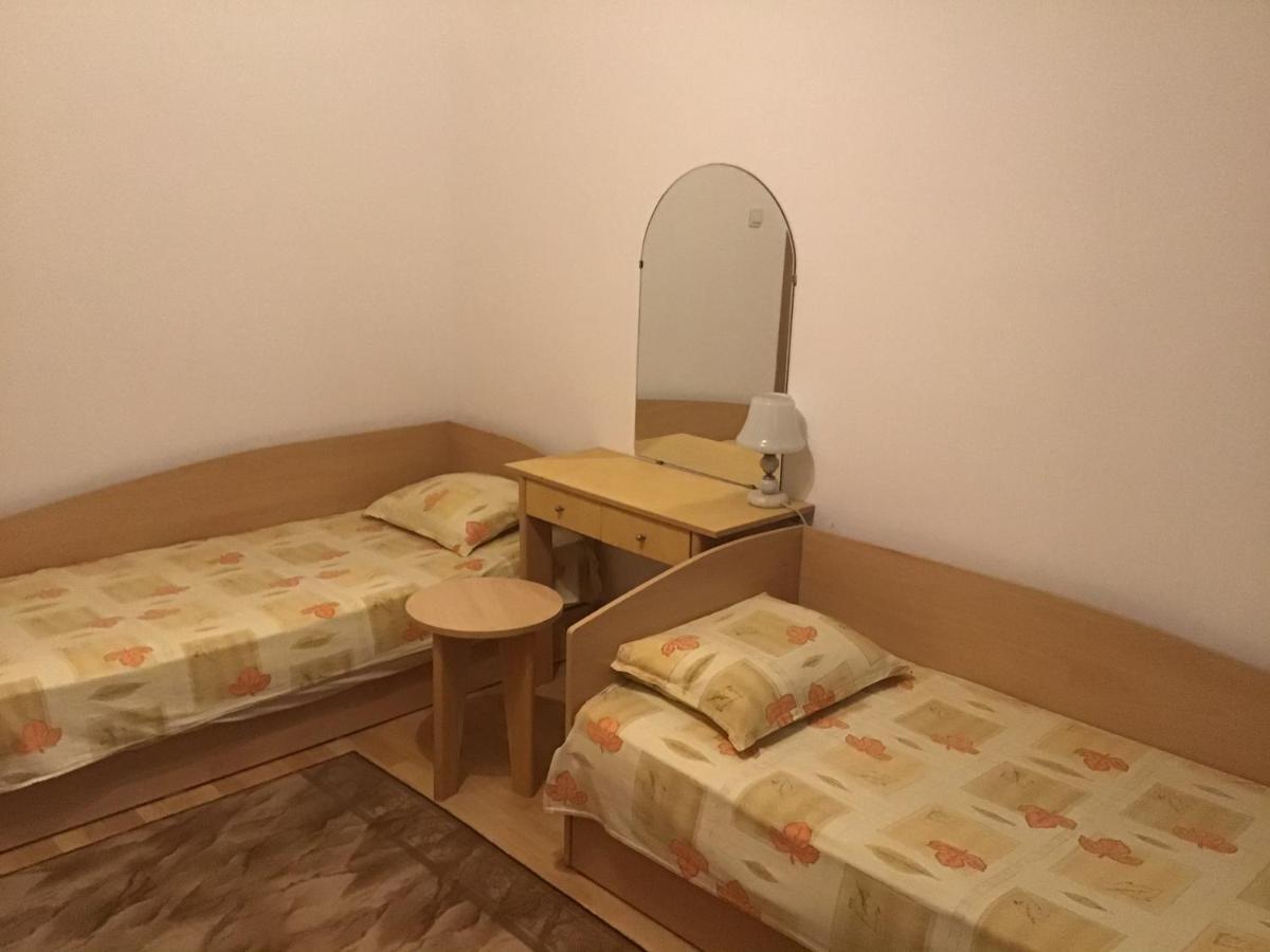 Aurora Guest House Nesebar Exterior photo